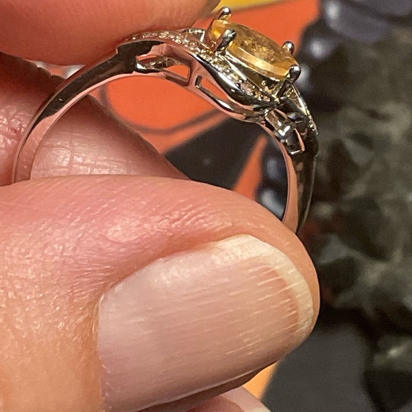 Yellow Garnet ring - Picture 4 of 7